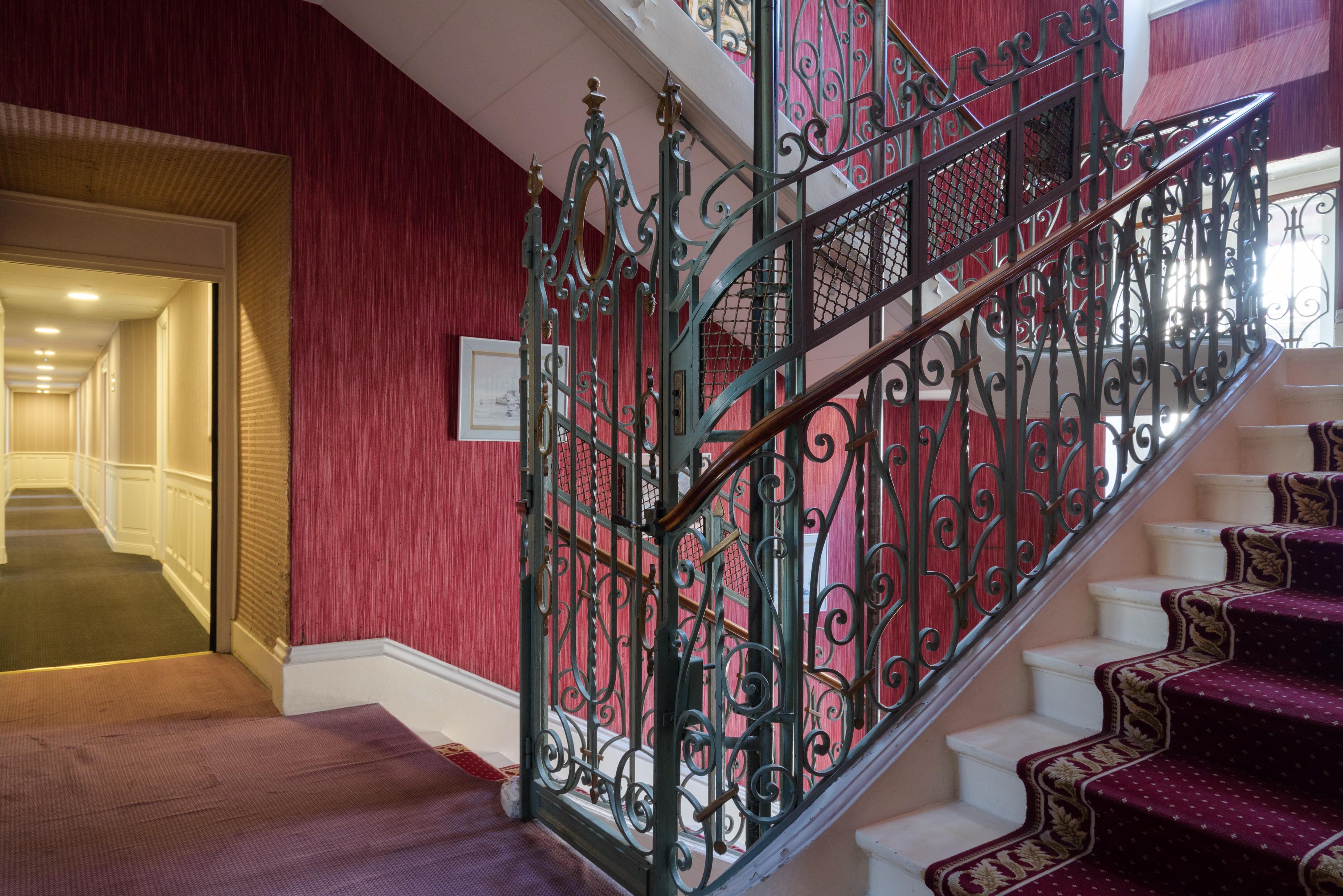 The Originals Boutique, Hôtel Terminus, Bourg-en-Bresse Gare (Qualys-Hotel) Exterior foto