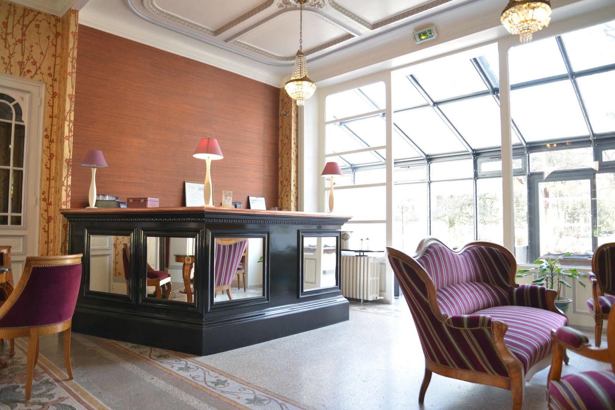The Originals Boutique, Hôtel Terminus, Bourg-en-Bresse Gare (Qualys-Hotel) Exterior foto